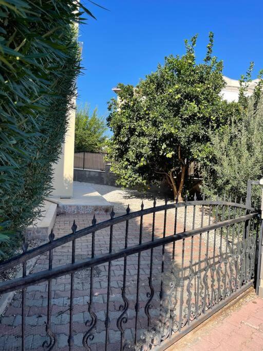 Excellent 3 Storey Villa With A Swimming Pool Белек Екстериор снимка