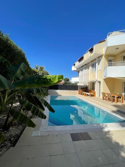 Excellent 3 Storey Villa With A Swimming Pool Белек Екстериор снимка