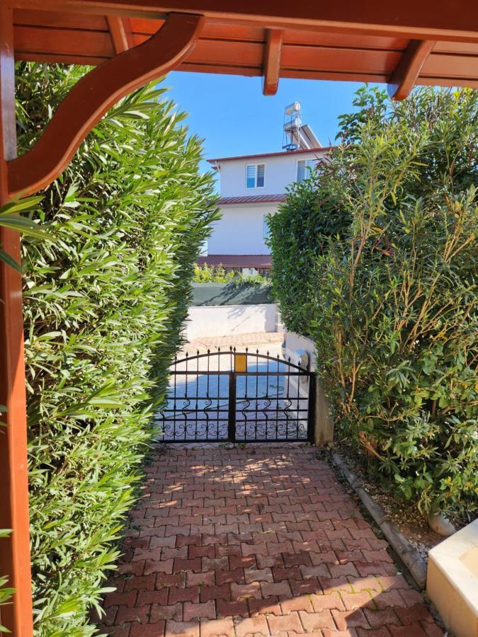 Excellent 3 Storey Villa With A Swimming Pool Белек Екстериор снимка